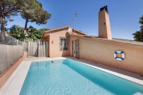 A szálláshely kívülről, Bnb 126m con piscina no cocina in Argentona