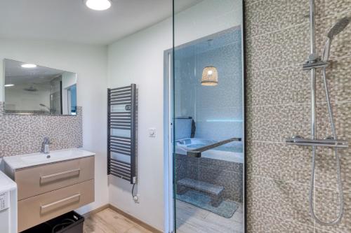 Chambre spa privé Arles campagne - image 4