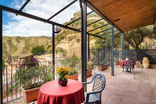 Garden Cottage I Dammusi - Ulivo - Taormina