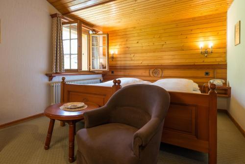 Swiss Chalet-Style Hotel Walliser Spycher