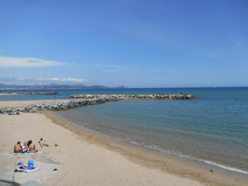 Duplex Appartement 300m de la mer