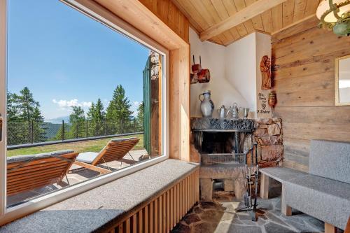 4 bedrooms, 8 beds