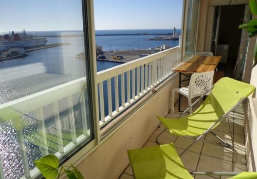 F4 Traversant, 75m2 Avec Garages, Sète (photo 10)