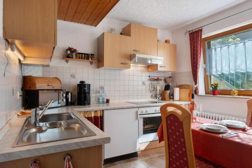 virtuve, Ferienwohnung Burger in Sasbach am Kaiserstuhl