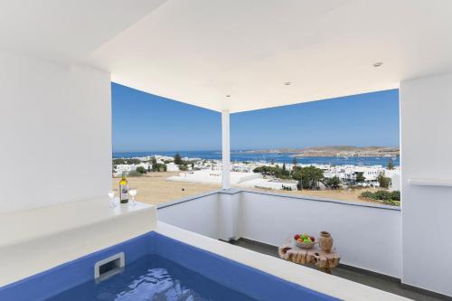 Crystal Dream Paros 3