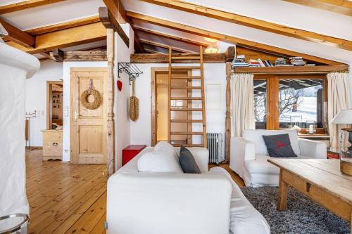 Viesnīcas āriene, Alpen Chalet Kitzbühel (Alpen Chalet Kitzbuhel) in Oberndorfa pie Kicbēlas