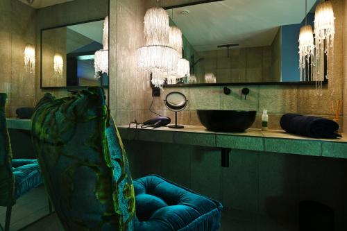 Gyógyfürdő, BLUE-art Ferienwohnung in Wyssachen