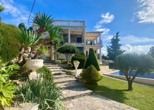 Villa Maja