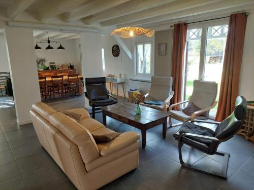 Viesnīcas āriene, Bienvenue à la maison (Bienvenue a la maison) in Levignacq