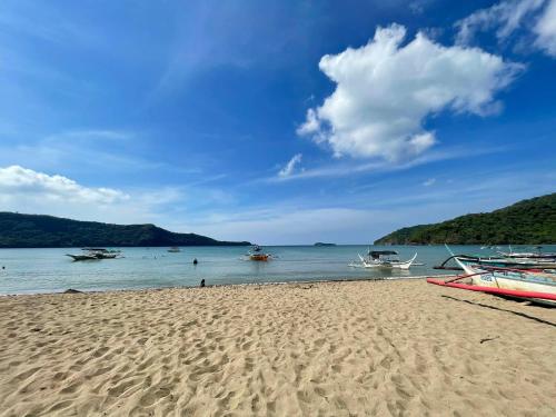 Beach, ACA Transient House in Calayo