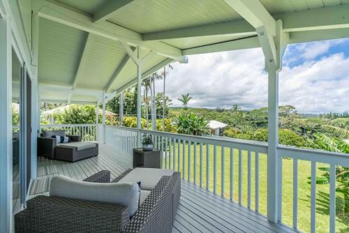 Akaka Falls 6BR Ocean View Retreat with Hot Tub in Honomu (HI)