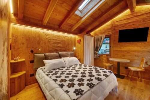 1 queen bed