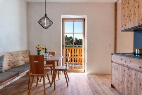 Hof im Thal Apt Lärche
