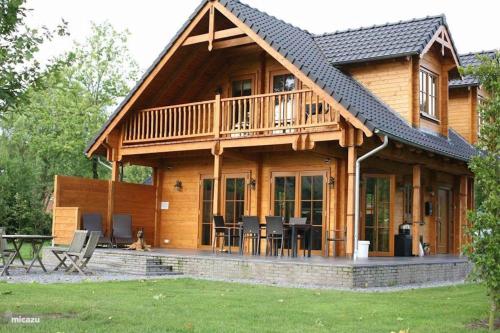 A szálláshely kívülről, Houten villa Albert in Twenterand