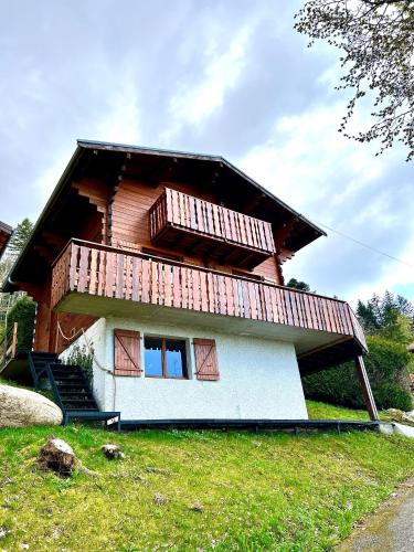 Exterior view, Chalet Mouflon - Vue lac imprenable in Thollon-les-Memises