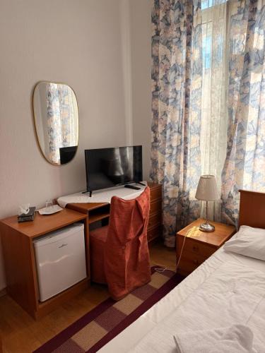 hotel photo