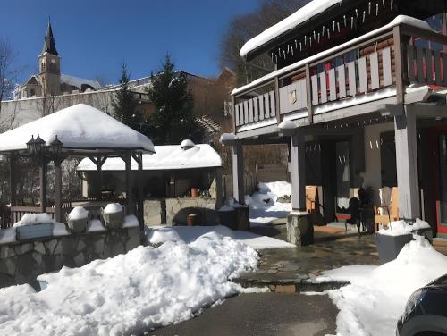 Viesnīcas āriene, Gîte «&nbsp;chalet Des Heureux&nbsp;» (Gite «&nbsp;chalet Des Heureux&nbsp;») in Allemont