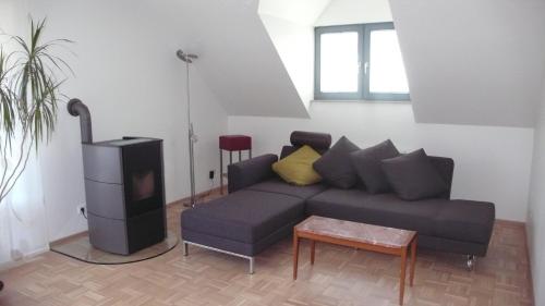 Viesnīcas āriene, Ferienwohnung in ehemaliger Bank in Sinntal