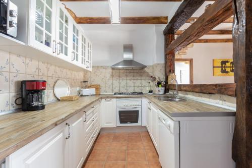 Konyha, Casa el Imperio in Gaucin