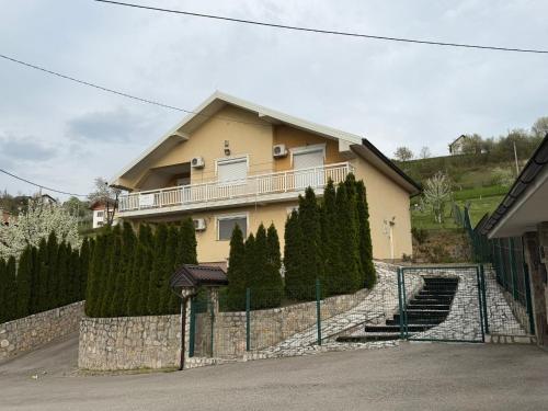 Villa Rest Ilijas 4 bedrooms in Podlugovi