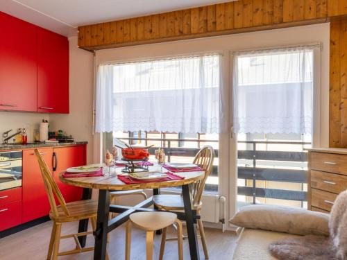 virtuve, Apartment Ramuges 37A by Interhome in Veysonnaz
