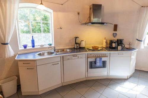 Kitchen, Windmuhle Betty an der Nordsee in Ostergehren