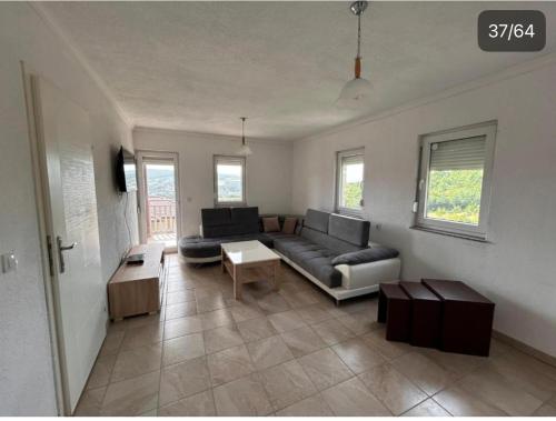 Villa Ilijas 3 bedrooms in Podlugovi