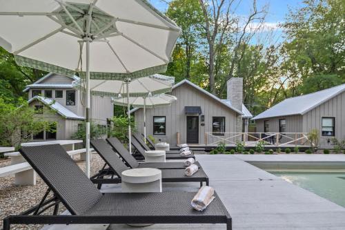 The Townie Cottages by Juniper Holiday + Home in Union Pier (MI)