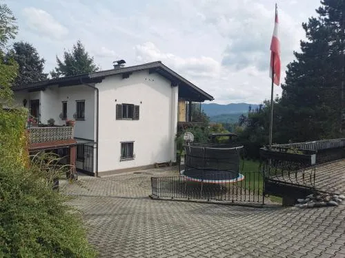 Nibbie´s in Schiefling am Wörthersee, Österreich