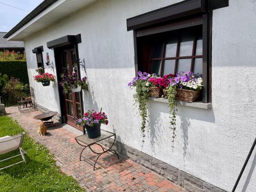 Chez Tantine Nadine - Pension de famille - Couvin