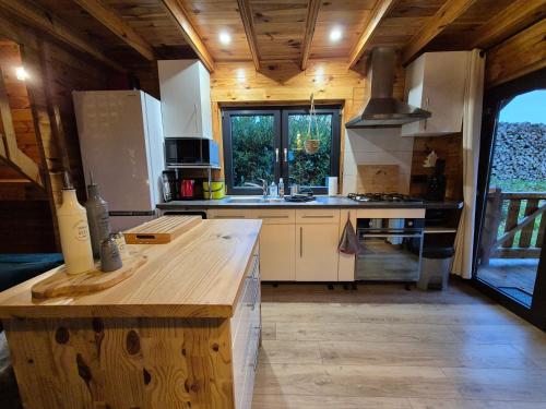 Viesnīcas āriene, Le Chalet Aura et Jacuzzi in Abreschviller
