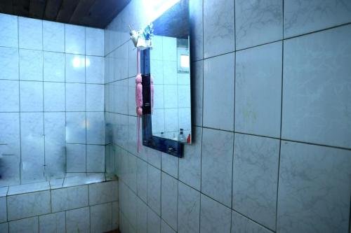 Bathroom, Family guest house Zufriddin bobo in Malikrabot