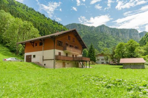 Exterior view, Grand appartement proche Gd Bornand in Entremont