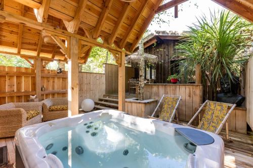 Chalet Savannaketh