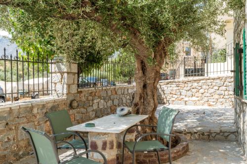 Peaceful Refuge In Mani 1 gîte à louer Laconie