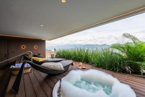 Hot tub