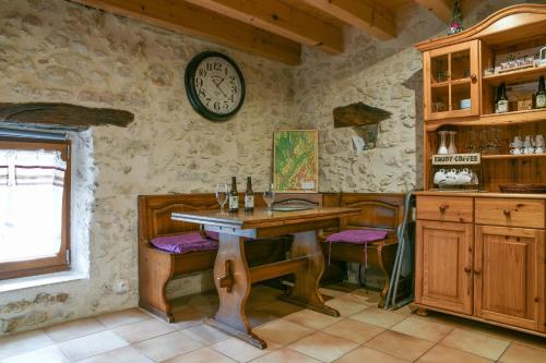 Viesnīcas āriene, Le Portougais, Chalet À Chanaz (Le Portougais, Chalet A Chanaz) in Chanaz
