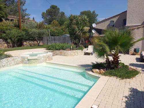 Villa Salamandre - Location saisonnière - Draguignan