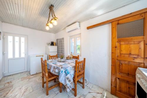 外觀, Cottage Ambelaki in 安提帕克索斯