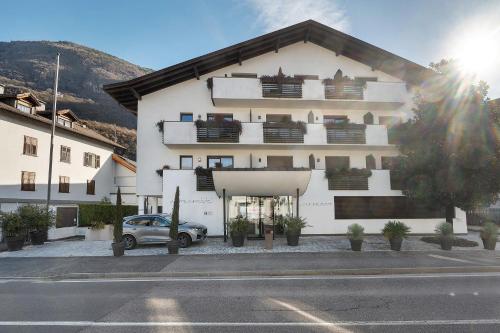 Exterior view of Residence Alpenrose