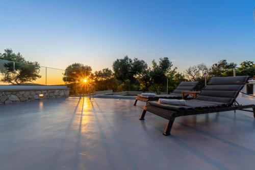 外觀, Antipaxos sunset house in 安提帕克索斯