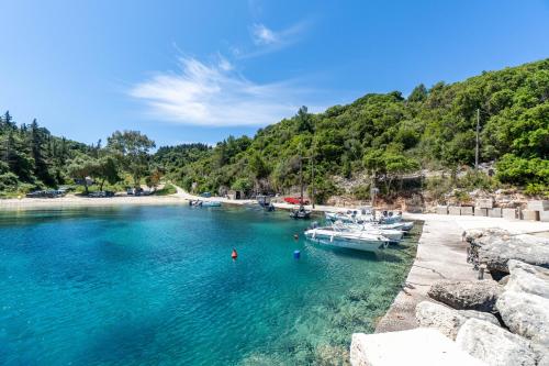 外觀, Antipaxos sunset house in 安提帕克索斯