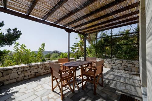 Hotelli välisilme, Kythiris Studios in Kalamos (Cythera)