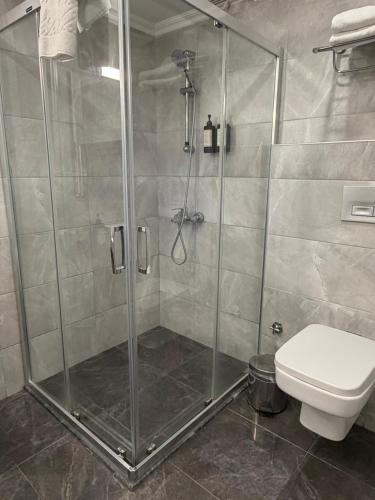 Olive Hotel - image 14