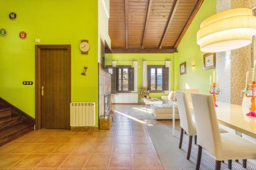 Zunanjost, Un duplex con encanto in Badaguas