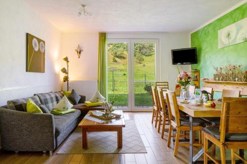 Sport Rees - Ferienwohnung Ulrike – khách sạn tại Oberried
