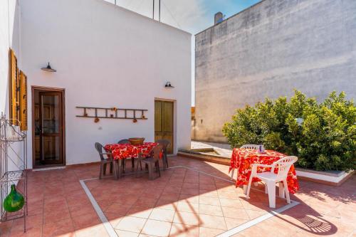  Casa Vacanza Lu Mare e Lu Ientu in Casamassella