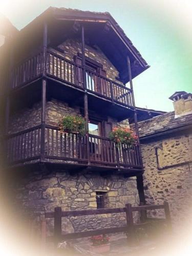 Viesnīcas āriene, Maison Perruchon in Perloz