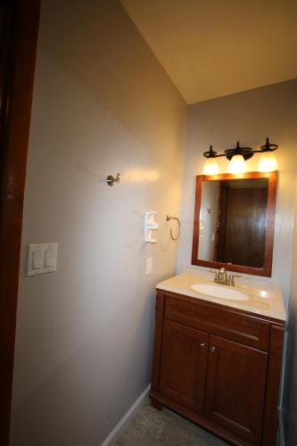 Bird's Nest Resort – Put-in-Bay, OH