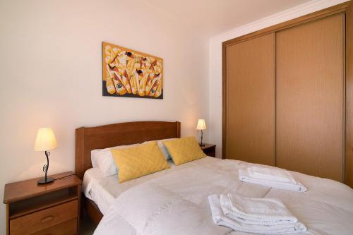 Quarteira Beach iii - image 2